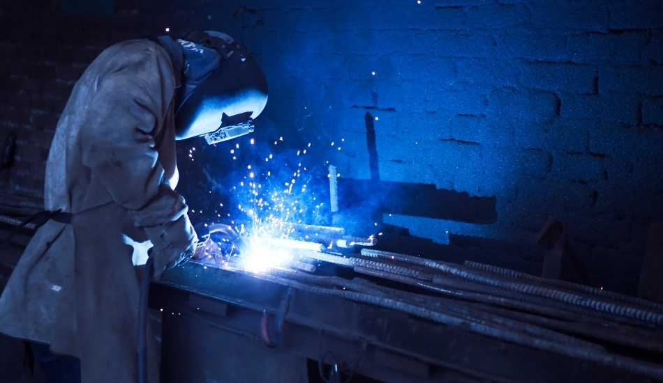 Empresas que necesitan soldador calificado