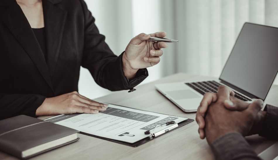 Estructura que debe tener un currículum vitae para Call Center