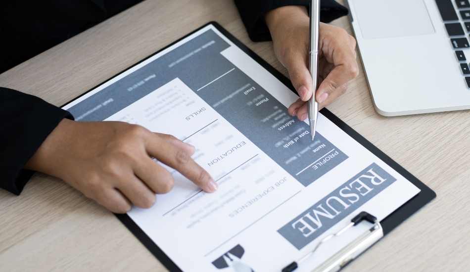 Estructura que debe tener un currículum vitae para construcción